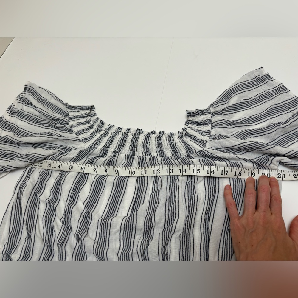 Abercrombie & Fitch off shoulder striped top large butterfly sleeves white black - Picture 5 of 10
